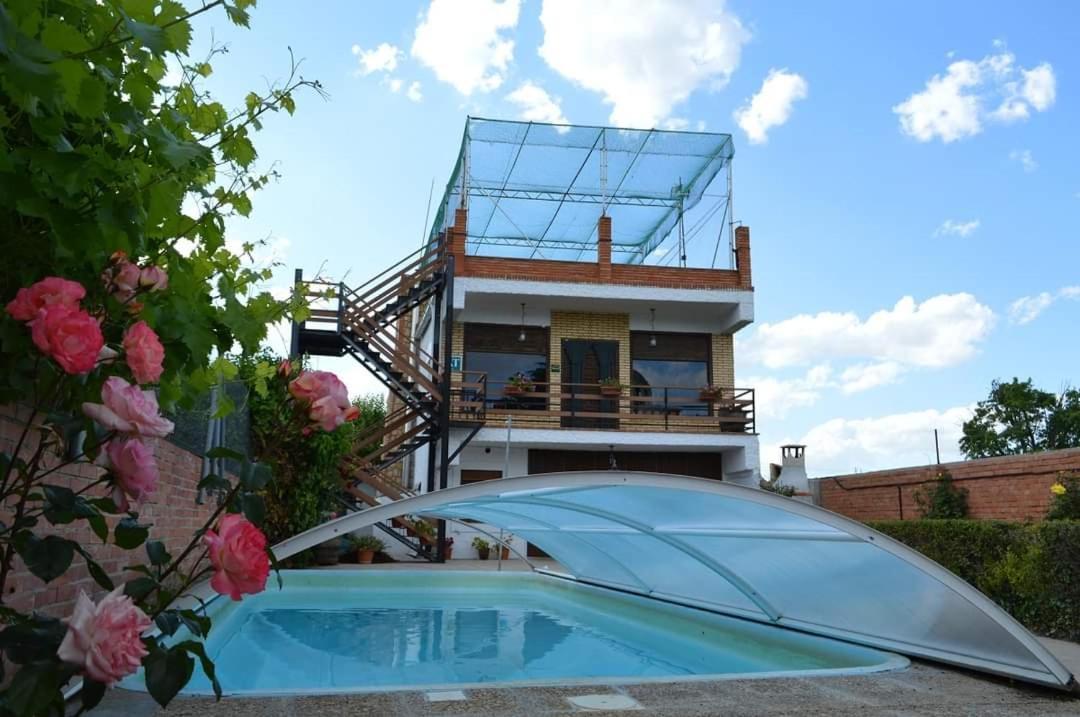 Huertas De La Fuente Villa Cella Bagian luar foto